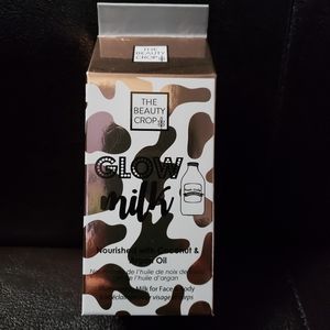 The beauty crop glow milk